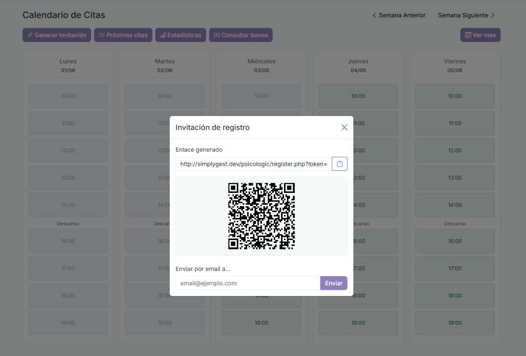Invitación al portal mediante enlace, correo electrónico o código QR